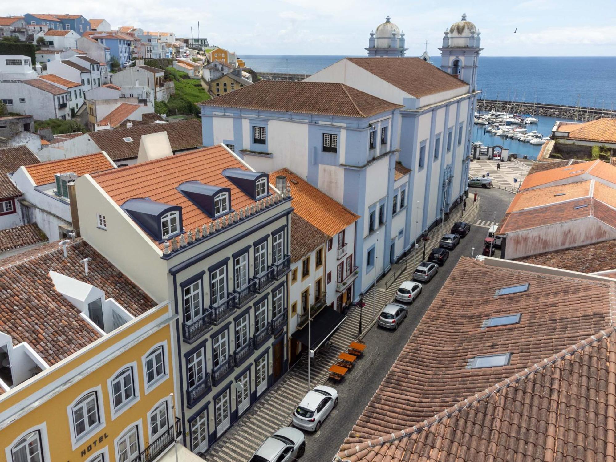 Mastro - Discoveries And Memories Angra do Heroismo Exterior photo